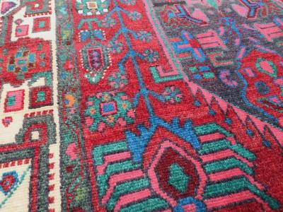 VINTAGE PERSIAN HAMADAN ACCENT RUG
