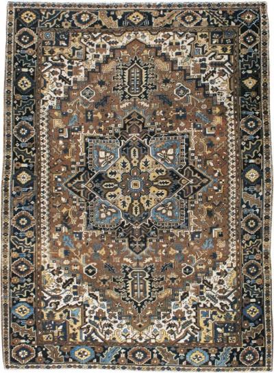 VINTAGE PERSIAN HERIZ CARPET