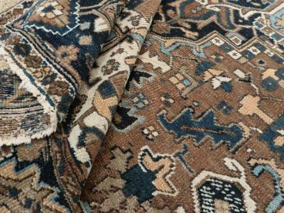 VINTAGE PERSIAN HERIZ CARPET