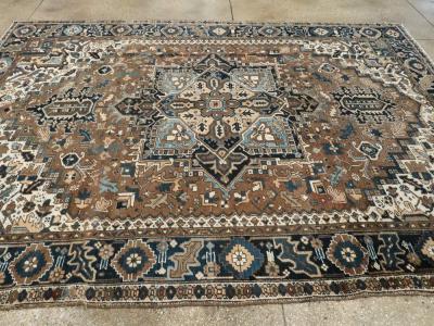 VINTAGE PERSIAN HERIZ CARPET