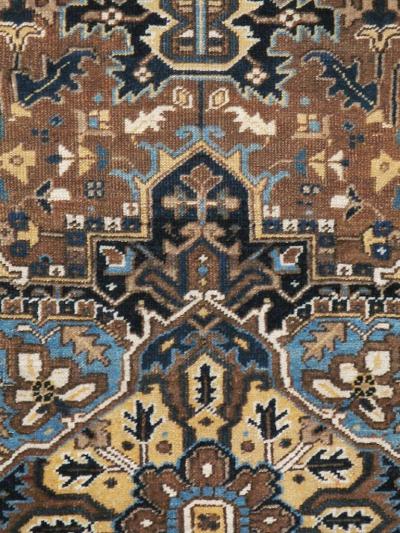 VINTAGE PERSIAN HERIZ CARPET
