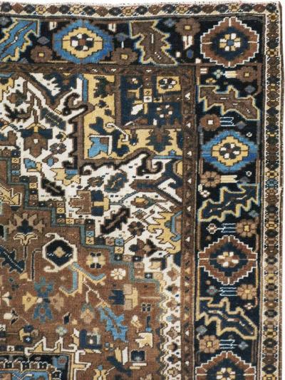 VINTAGE PERSIAN HERIZ CARPET