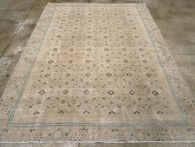 VINTAGE PERSIAN MAHAL DISTRESSED ROOM SIZE CARPET