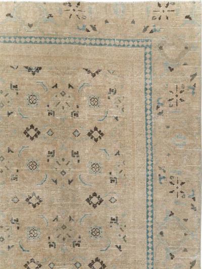 VINTAGE PERSIAN MAHAL DISTRESSED ROOM SIZE CARPET