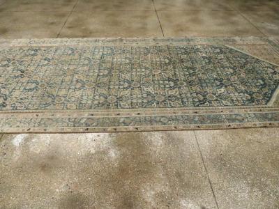 VINTAGE PERSIAN MALAYER LONG GALLERY CARPET