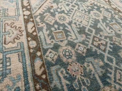 VINTAGE PERSIAN MALAYER RUG
