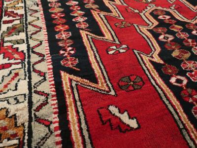 VINTAGE PERSIAN MAZLAGAN ACCENT RUG