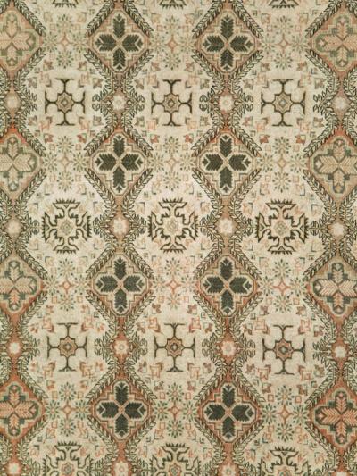 VINTAGE PERSIAN QUOM ROOM SIZE CARPET