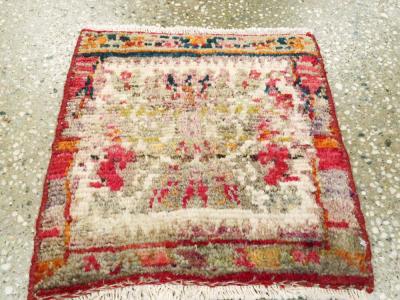 VINTAGE PERSIAN SHIRAZ TRIBAL THROW RUG