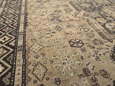 VINTAGE PERSIAN TABRIZ CARPET