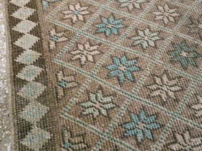 VINTAGE TABRIZ RUG