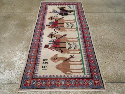 VINTAGE TURKISH ANATOLIAN PICTORIAL THROW RUG
