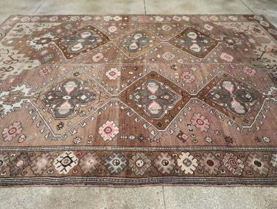 VINTAGE TURKISH ANATOLIAN TRIBAL ROOM SIZE CARPET