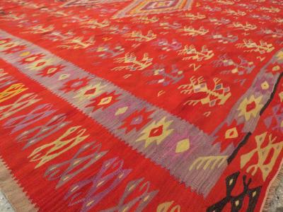 VINTAGE TURKISH FLATWEAVE KILIM ROOM SIZE CARPET