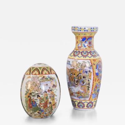 Vase and Egg in Chinese Porcelain