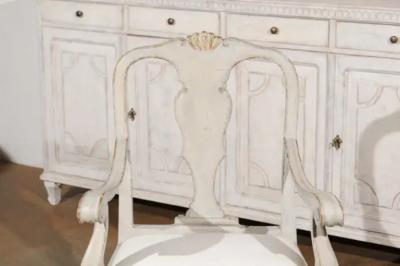 Venetian 1810s Rococo Style Painted Wood Armchair with Parcel Gilt Accents