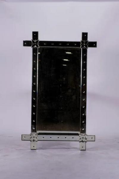 Venetian Mirror with Bubble Detail