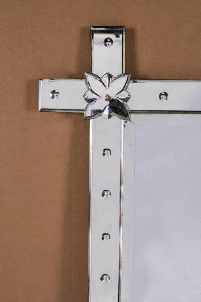 Venetian Mirror with Bubble Detail