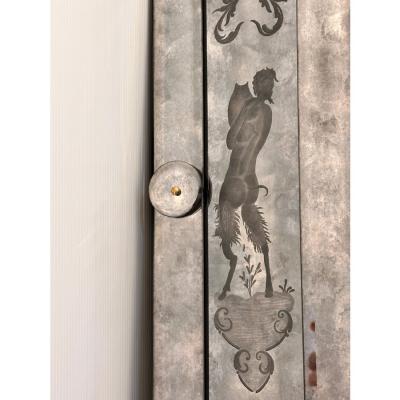 Venetian Mythological Hand Carving Baccus Figures in Antiqued Mirror