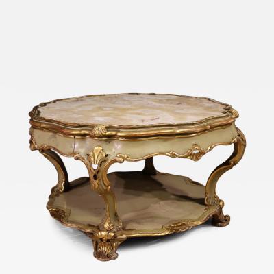 Venetian lacquered coffee table in Louis XV style from the 20th century