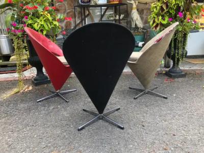 Verner Panton Early Set of 3 Verner Panton Cone Swivel Dining Chair Mid Century Modern