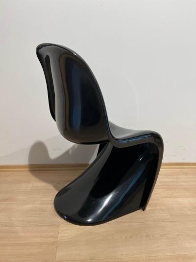 Verner Panton Panton Cantilever Chair in Black PU Germany 1971