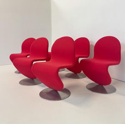 Verner Panton Set of 6 Red Mid Century Modern Chairs by Verner Panton