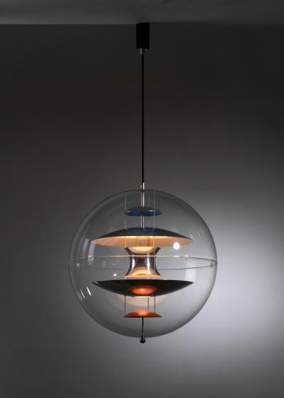 Verner Panton Verner Panton VP Globe lamp