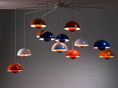 Verner Panton Verner Panton chandelier with 12 flowerpot lamps