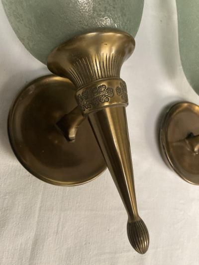 Veronese 1940s Pair of bronze and Murano glass sconces by Veron se