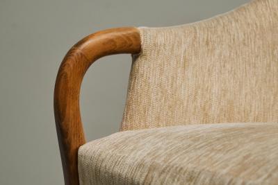 Very Elegant Mid Century Armchair in Wool and Beech Europe 1950s