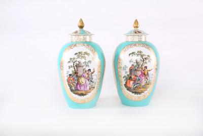 Very Large Pair Gilt Porcelain Covered Decorative Urns Pieces