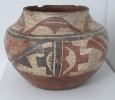 Very early Zia pictorial polychrime jar