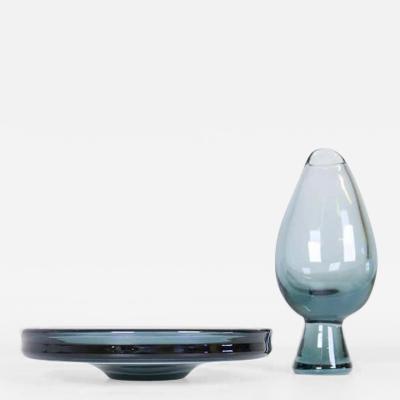 Vicke Lindstrand Midcentury Set of 2 Art Glass Vessels by Vicke Lindstrand for Kosta Sweden