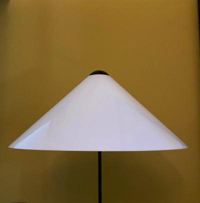 Vico Magistretti Floor Lamp SNOW 