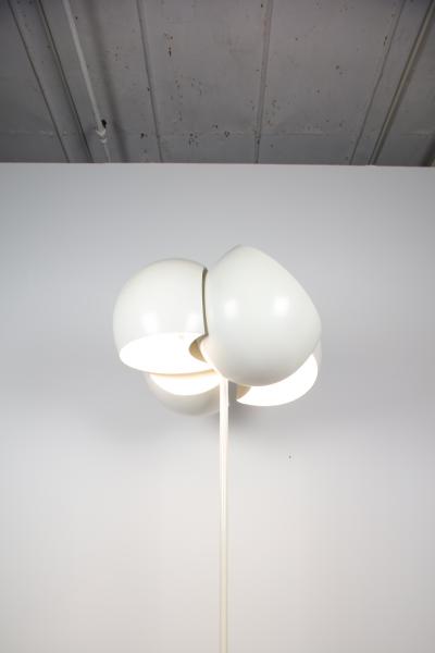 Vico Magistretti Giunone Adjustable Floor Lamp Designed by Vico Magistretti for Artemide Italy