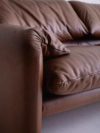 Vico Magistretti Maralunga Sofa in Leather by Vico Magistretti for Cassina