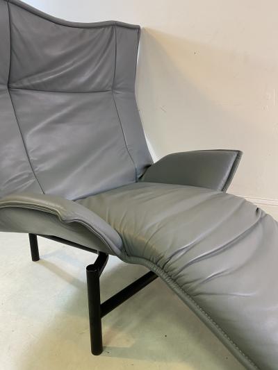 Vico Magistretti PAIR OF VERANDA LOUNGE CHAIRS DESIGNED BY VICO MAGISTRETTI