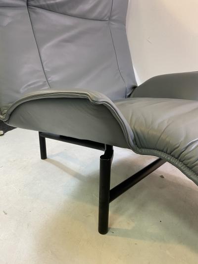 Vico Magistretti PAIR OF VERANDA LOUNGE CHAIRS DESIGNED BY VICO MAGISTRETTI