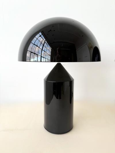 Vico Magistretti Pair of Oluce Atollo Medium Table Lamps in black metal by Vico Magistretti