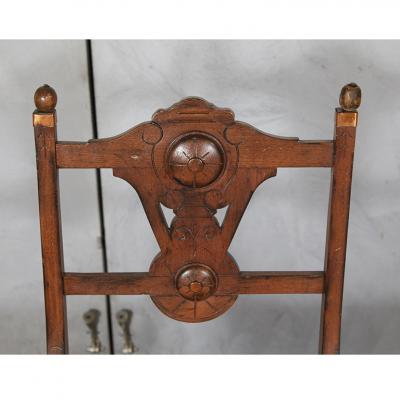 Victorian Amorphic Chair