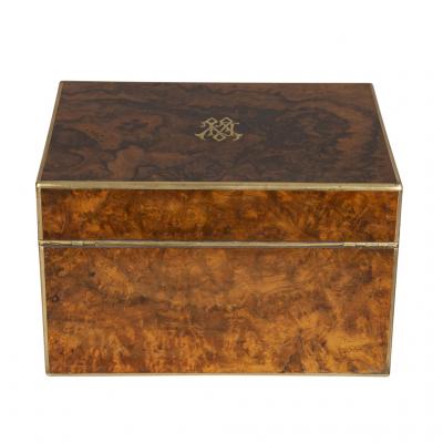 Victorian Burl Walnut Gentlemans Dressing Box