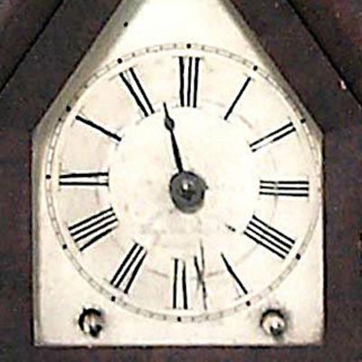 Victorian Mahogany Mantel Clock
