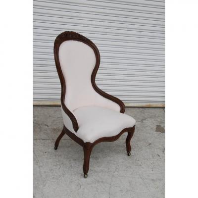 Victorian Style Spoon Back Parlor Lounge Chair