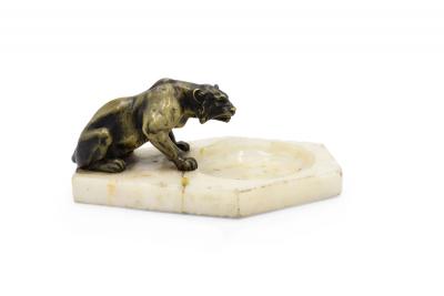 Victorian White Onyx Ashtray with Tiger