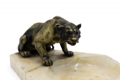 Victorian White Onyx Ashtray with Tiger