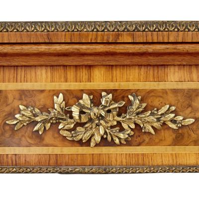 Victorian gilt bronze and wood jardini re table