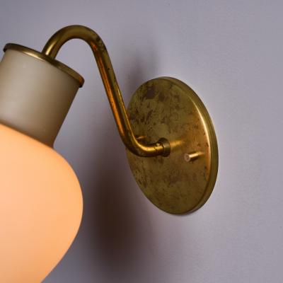 Vilhelm Lauritzen 1950s Vilhelm Lauritzen Christiansborg Brass Glass Sconces for Louis Poulsen