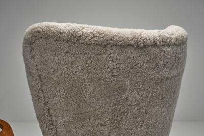 Villy S rensen Villy S rensen Easy Chair With Oak Frame Denmark 1950s