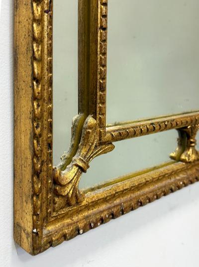 Vintage 1960s Gold Leaf Carved Wood Neoclassical Mirror